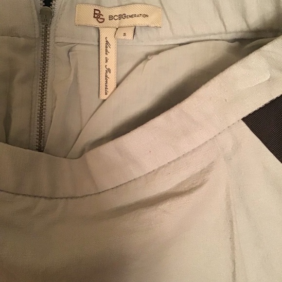 Bcbgenerations skirt - Picture 3 of 3